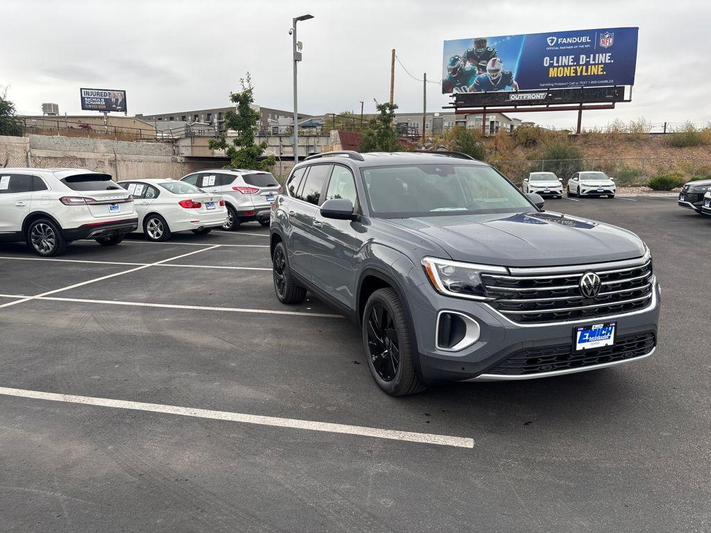 new 2026 Volkswagen Atlas car, priced at $45,622