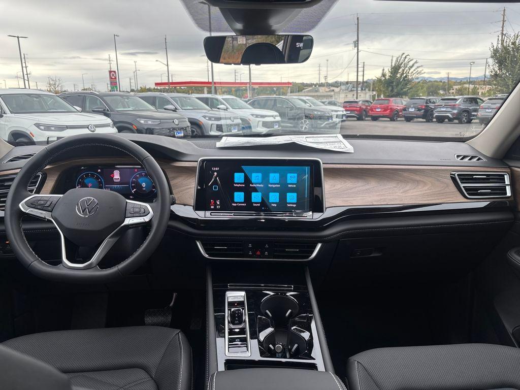 new 2026 Volkswagen Atlas car, priced at $45,622