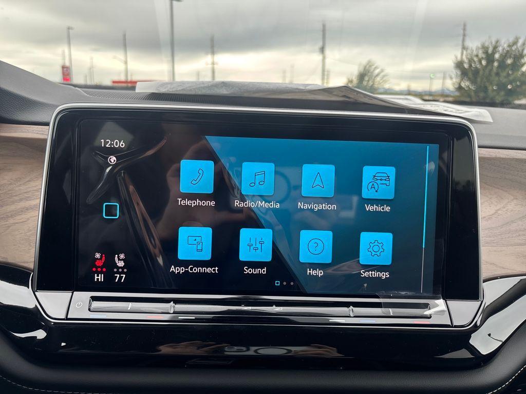 new 2026 Volkswagen Atlas car, priced at $45,622