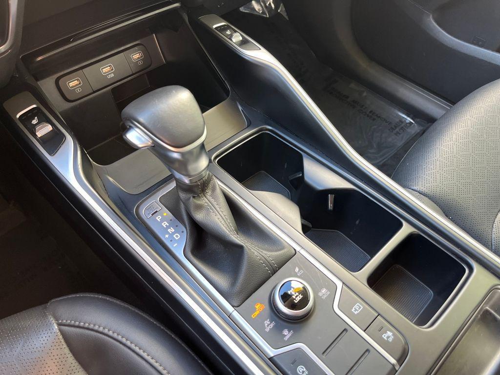 used 2022 Kia Sorento car, priced at $24,994