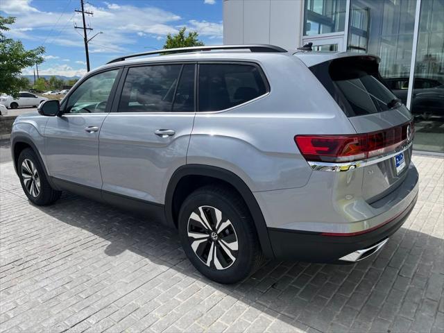 new 2025 Volkswagen Atlas car, priced at $39,711