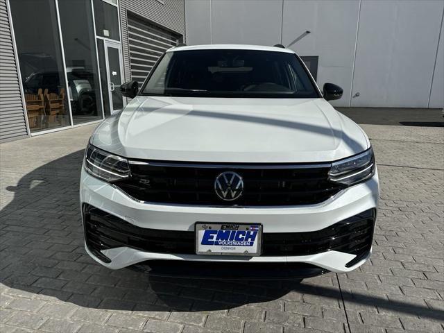 new 2024 Volkswagen Tiguan car, priced at $33,858