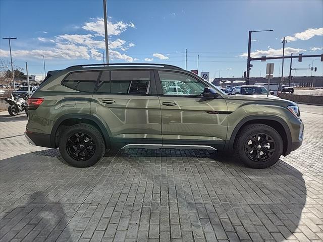 new 2025 Volkswagen Atlas car, priced at $45,109