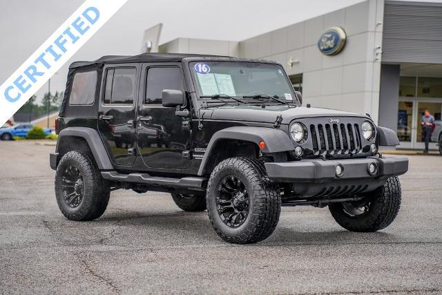 used 2016 Jeep Wrangler Unlimited car, priced at $19,567