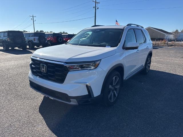 used 2024 Honda Pilot car, priced at $49,686