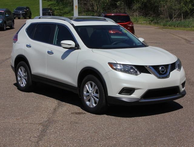 used 2016 Nissan Rogue car, priced at $10,925