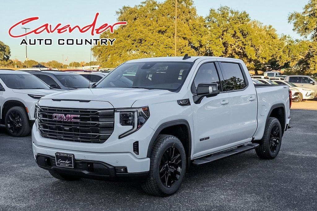 new 2025 GMC Sierra 1500 car, priced at $64,240