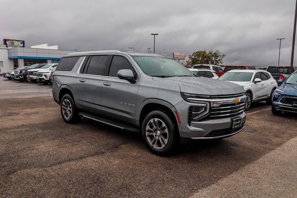 new 2025 Chevrolet Suburban car, priced at $76,220