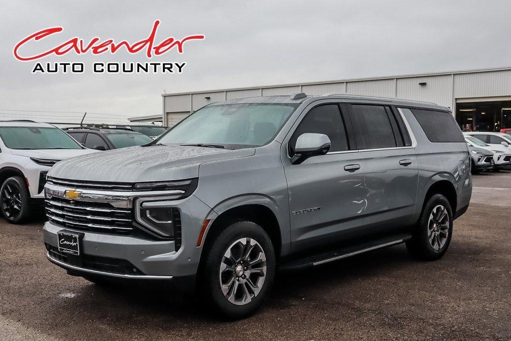 new 2025 Chevrolet Suburban car, priced at $76,220