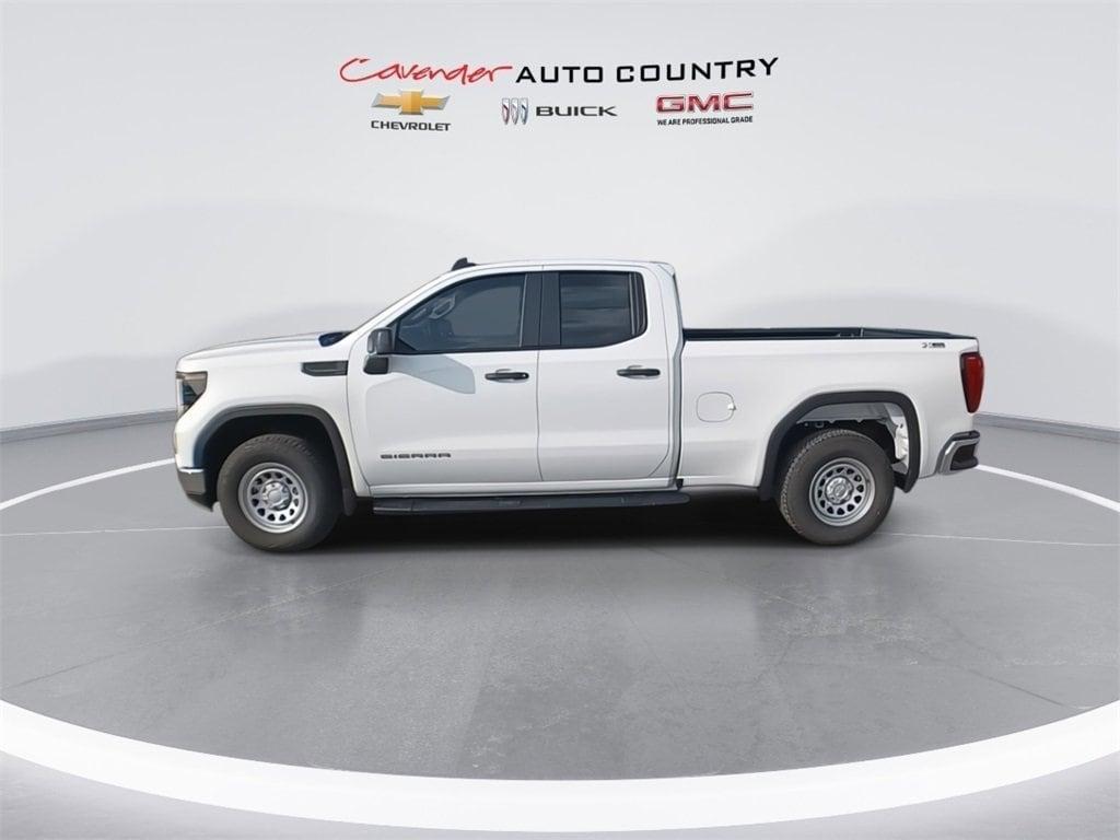 new 2025 GMC Sierra 1500 car, priced at $44,620