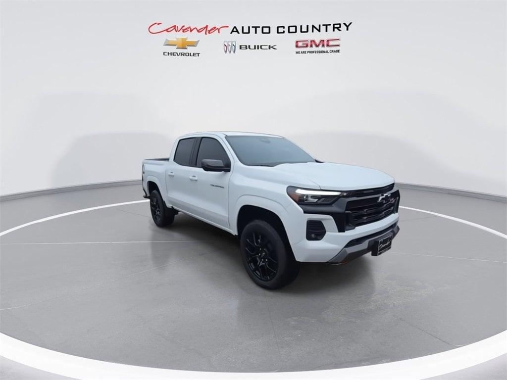 new 2025 Chevrolet Colorado car, priced at $48,370