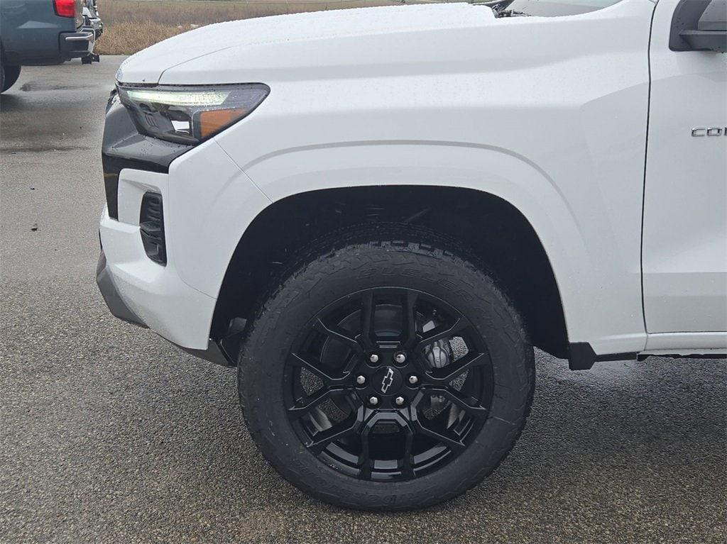 new 2025 Chevrolet Colorado car, priced at $48,370