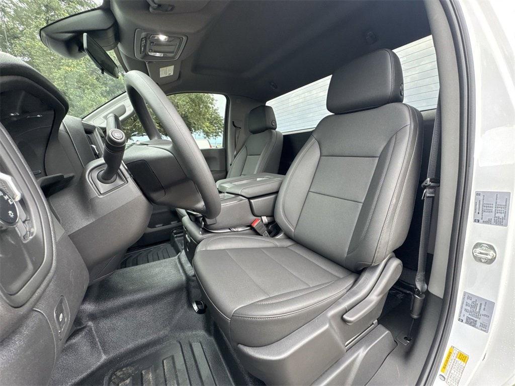 new 2025 Chevrolet Silverado 1500 car, priced at $33,872