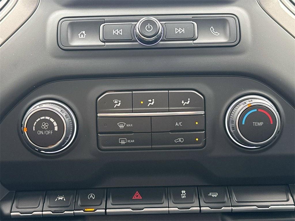 new 2025 Chevrolet Silverado 1500 car, priced at $33,872