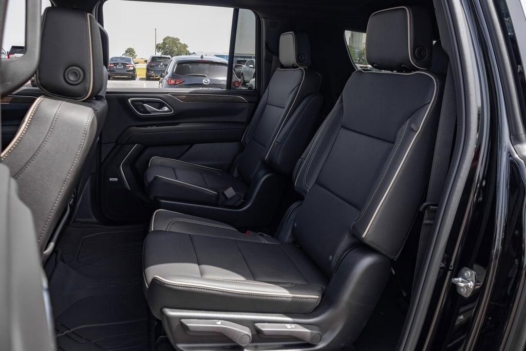 new 2024 Chevrolet Suburban car, priced at $78,260