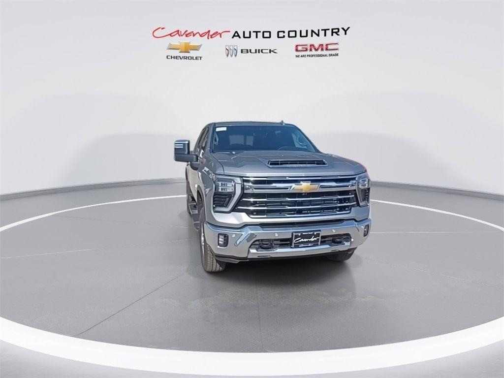 new 2025 Chevrolet Silverado 3500 car, priced at $81,500