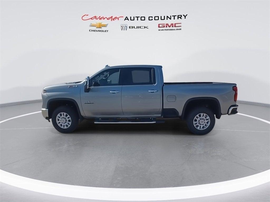 new 2025 Chevrolet Silverado 3500 car, priced at $77,000