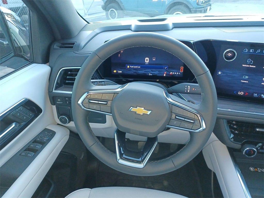 new 2025 Chevrolet Suburban car, priced at $68,740