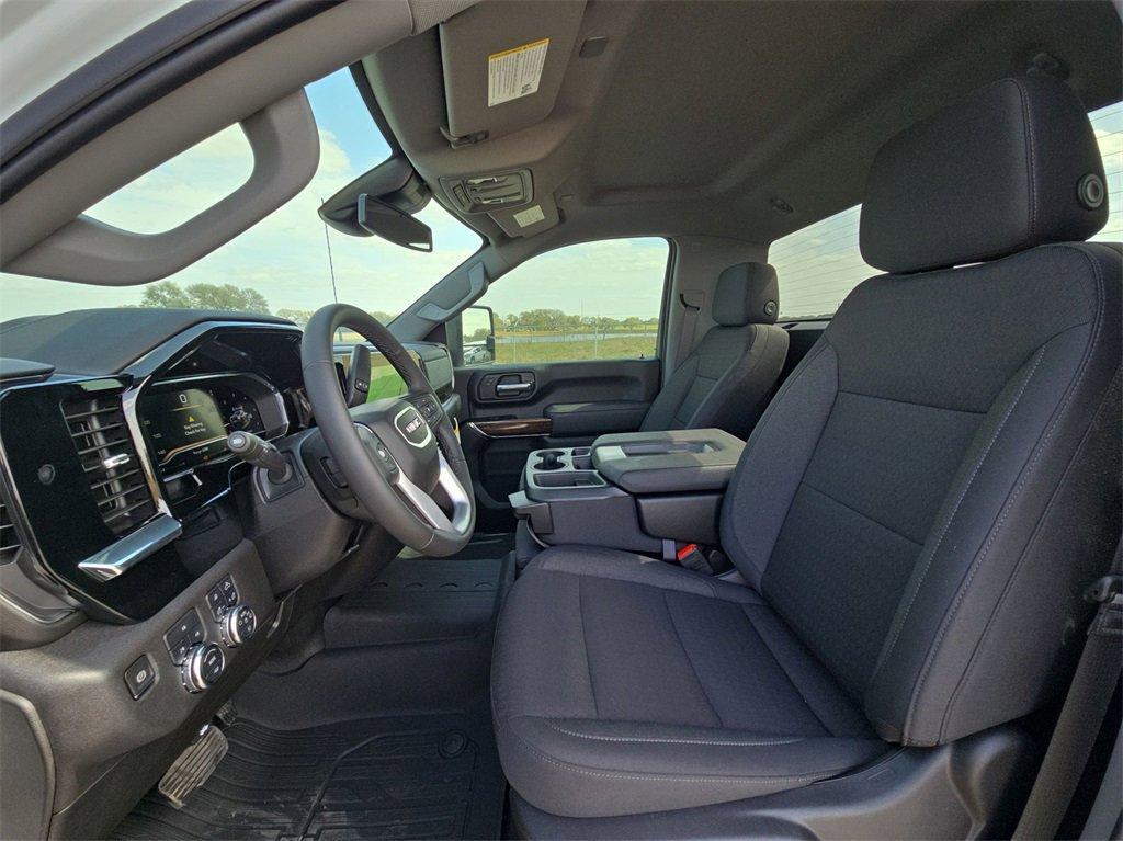 new 2025 GMC Sierra 2500 car, priced at $54,366
