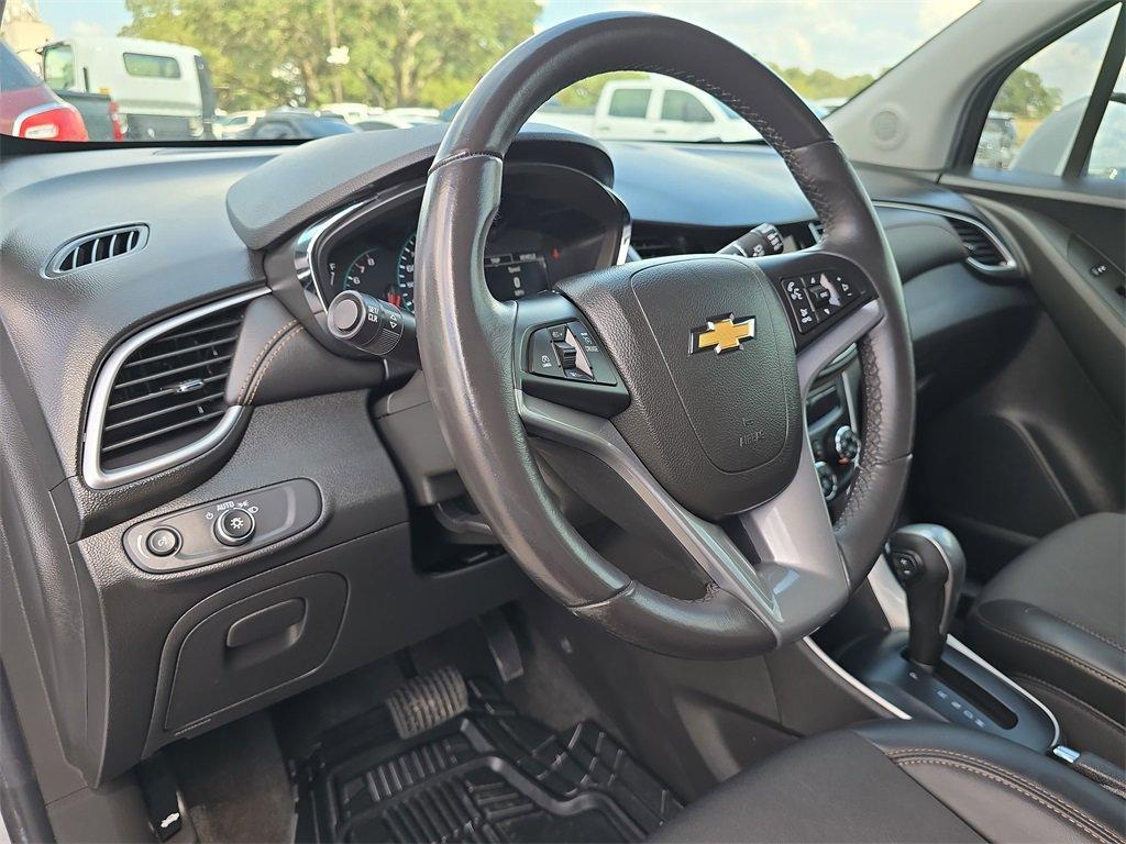 used 2022 Chevrolet Trax car, priced at $19,650