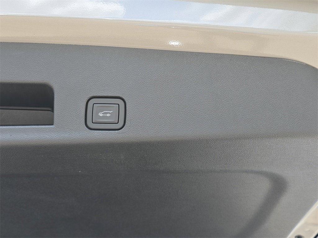 new 2026 Buick Enclave car, priced at $54,555