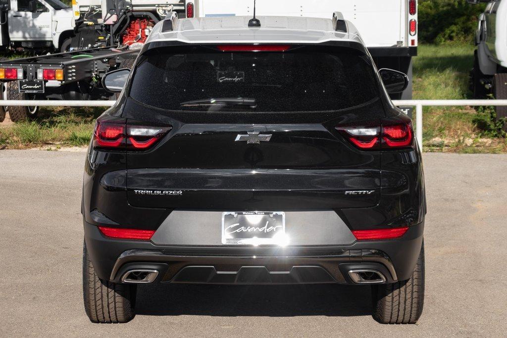 new 2025 Chevrolet TrailBlazer car, priced at $26,982