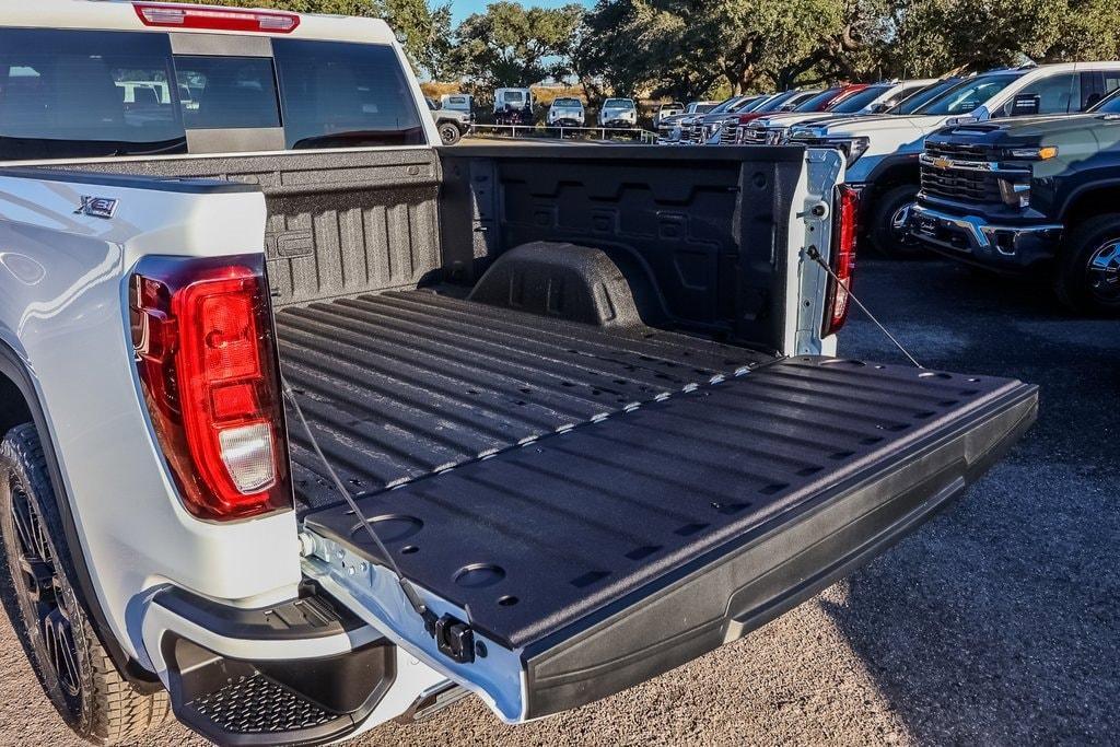 new 2025 GMC Sierra 1500 car, priced at $64,860