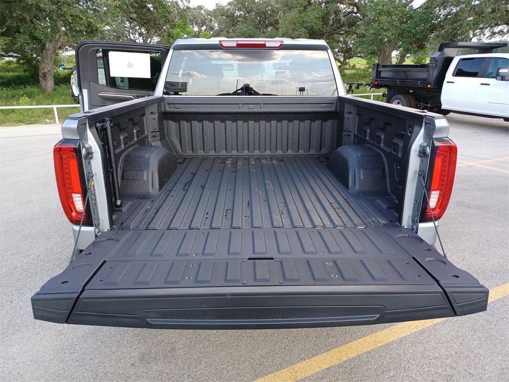 new 2025 GMC Sierra 1500 car, priced at $56,800