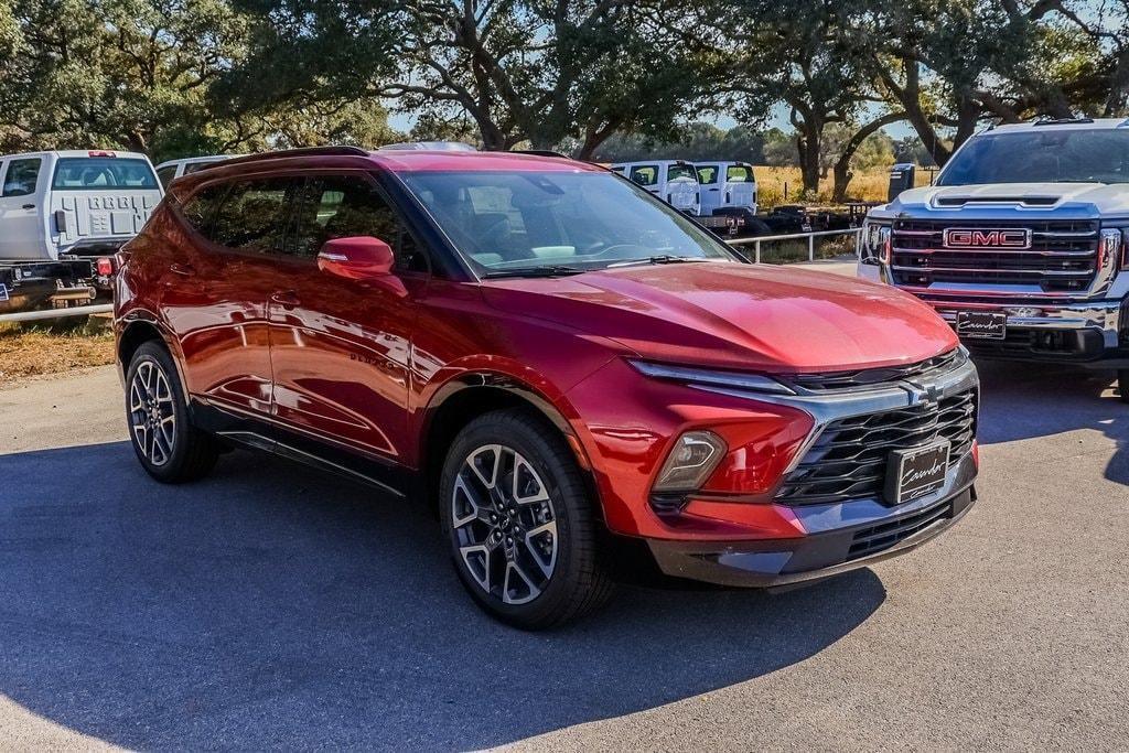 new 2025 Chevrolet Blazer car, priced at $42,071