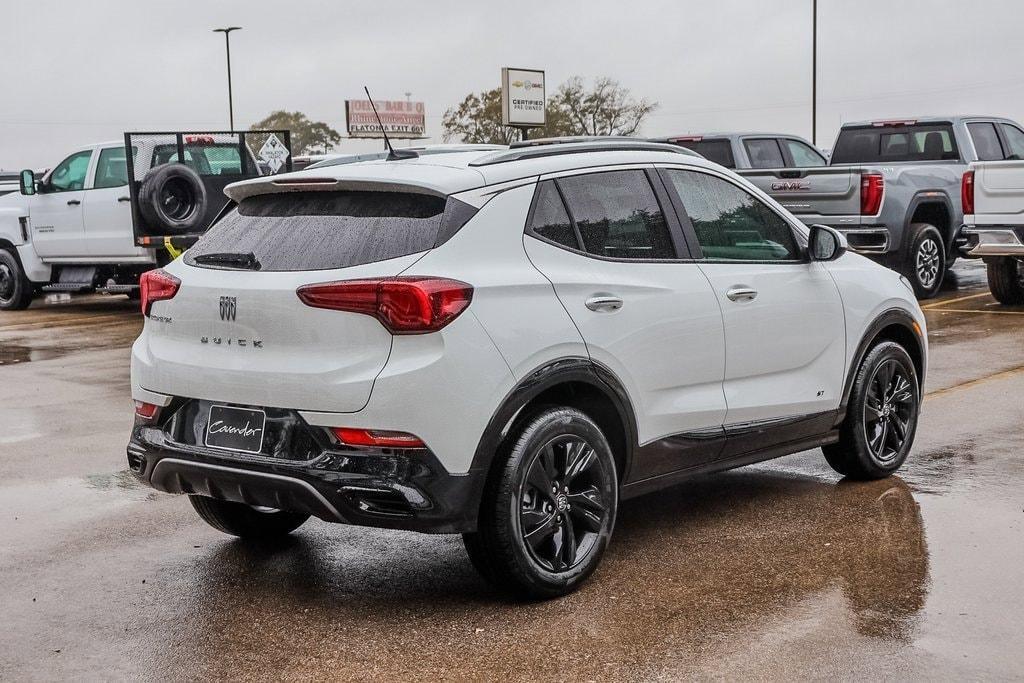 new 2025 Buick Encore GX car, priced at $29,430