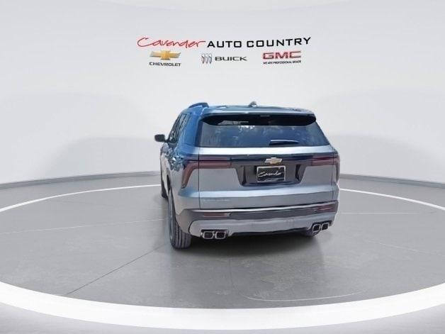 new 2026 Chevrolet Traverse car, priced at $43,428