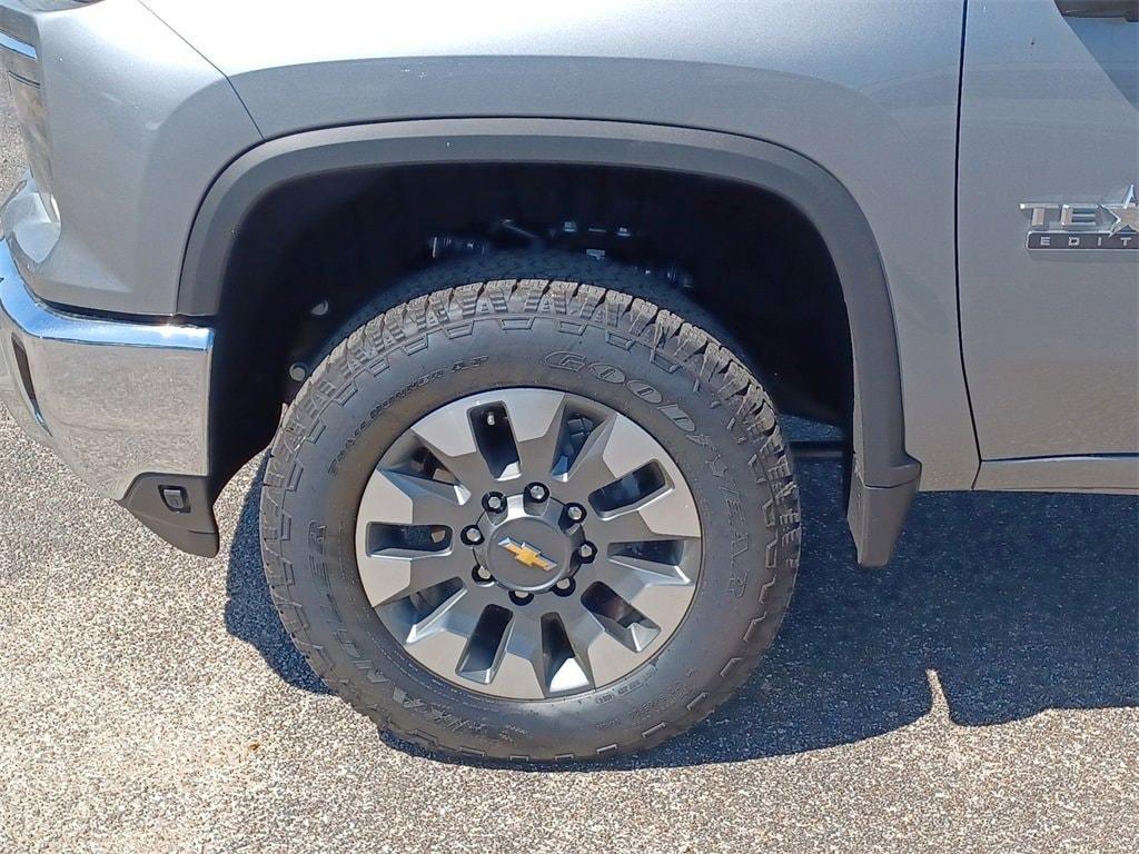 new 2025 Chevrolet Silverado 2500 car, priced at $69,448