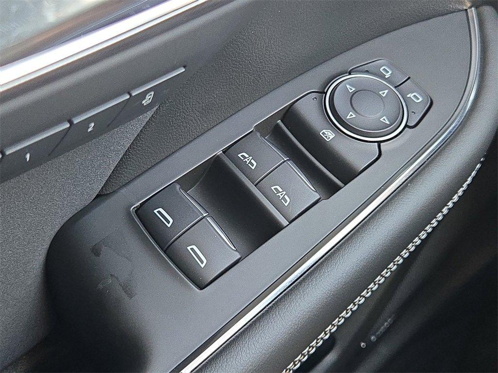 new 2025 Buick Envision car, priced at $40,743