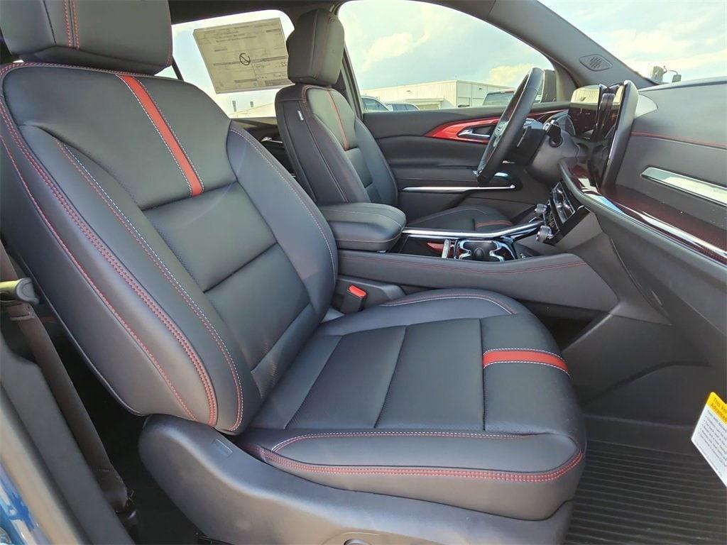 new 2026 Chevrolet Traverse car, priced at $56,498