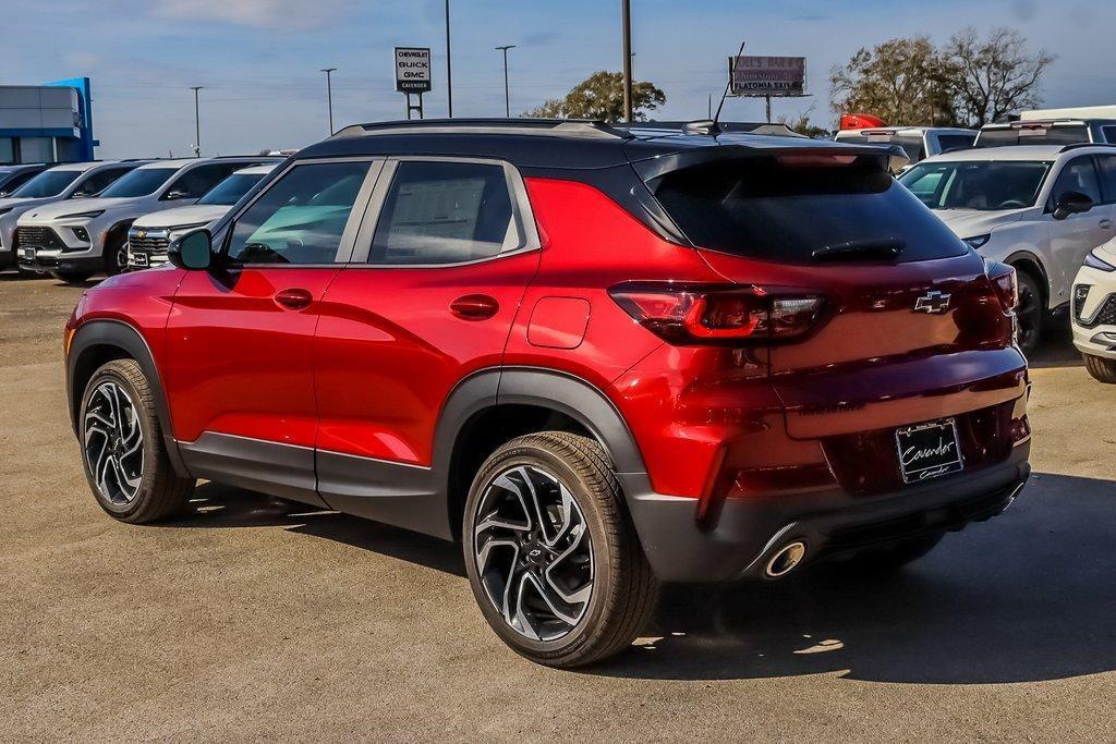 new 2025 Chevrolet TrailBlazer car, priced at $28,127