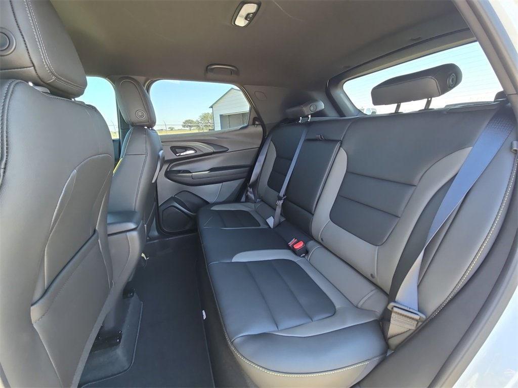 new 2025 Chevrolet TrailBlazer car, priced at $27,566