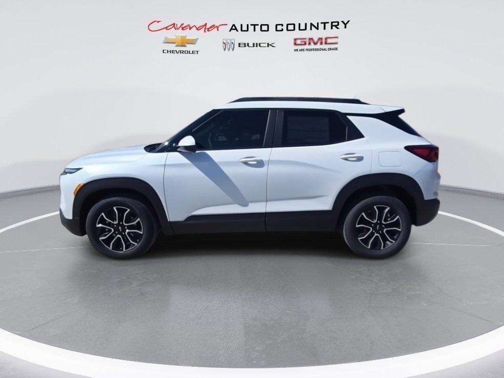 new 2025 Chevrolet TrailBlazer car, priced at $27,566