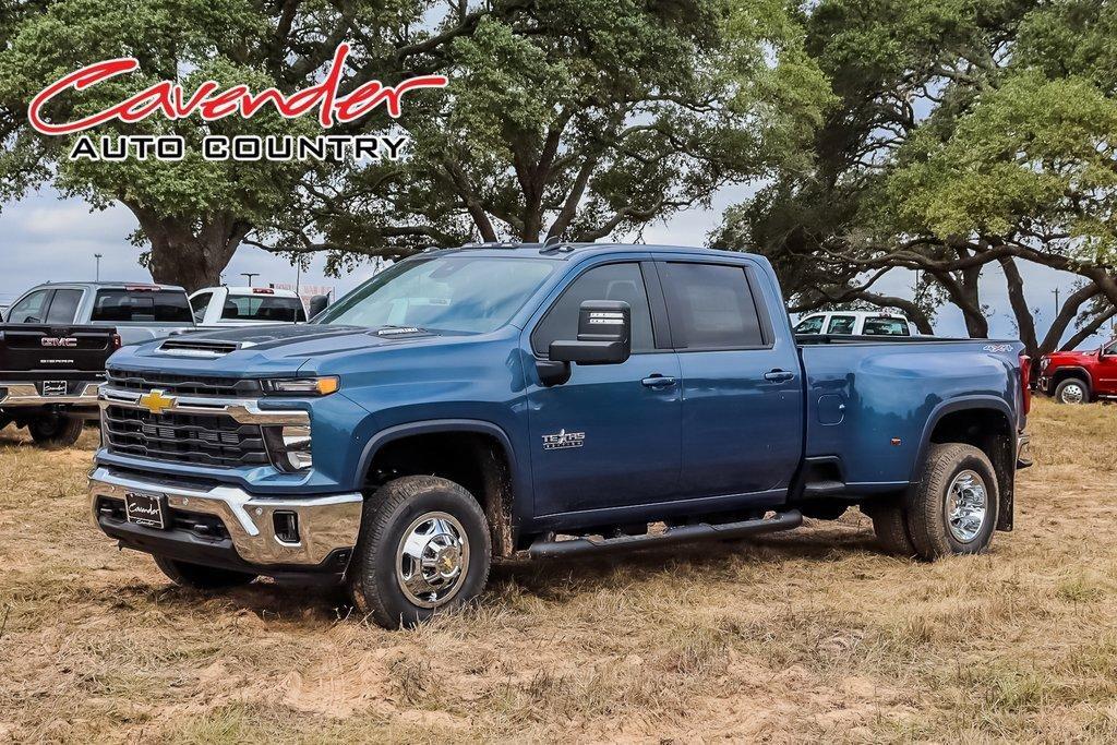 new 2025 Chevrolet Silverado 3500 car, priced at $76,450