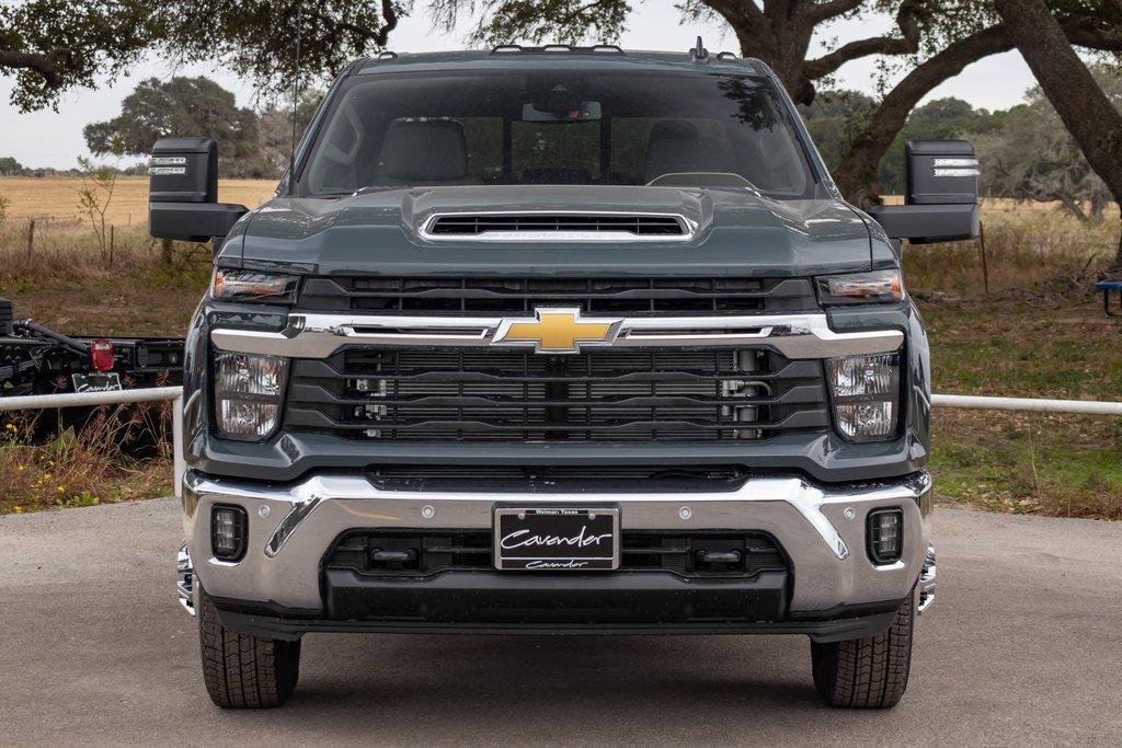 new 2025 Chevrolet Silverado 3500 car, priced at $75,580