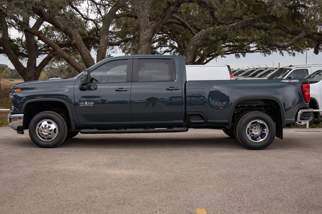 new 2025 Chevrolet Silverado 3500 car, priced at $75,580