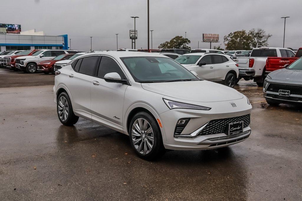 new 2025 Buick Envista car, priced at $29,182