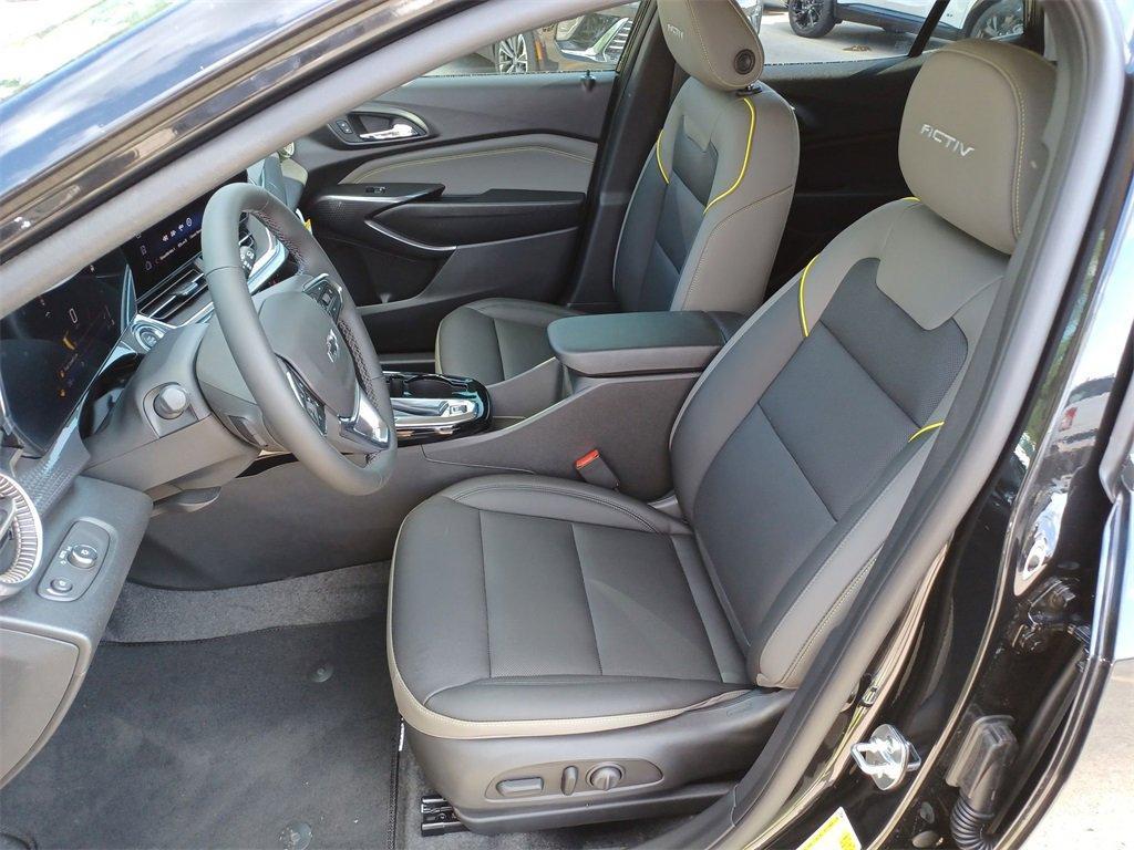 new 2025 Chevrolet Trax car, priced at $26,690