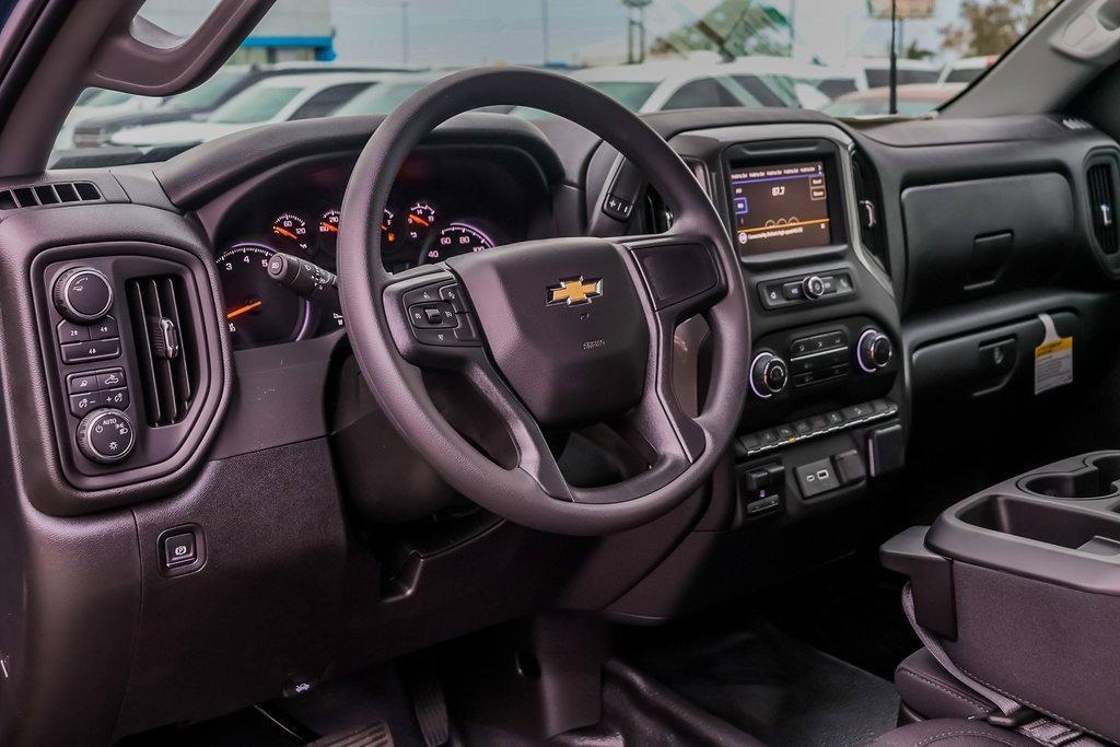 new 2025 Chevrolet Silverado 2500 car, priced at $53,660