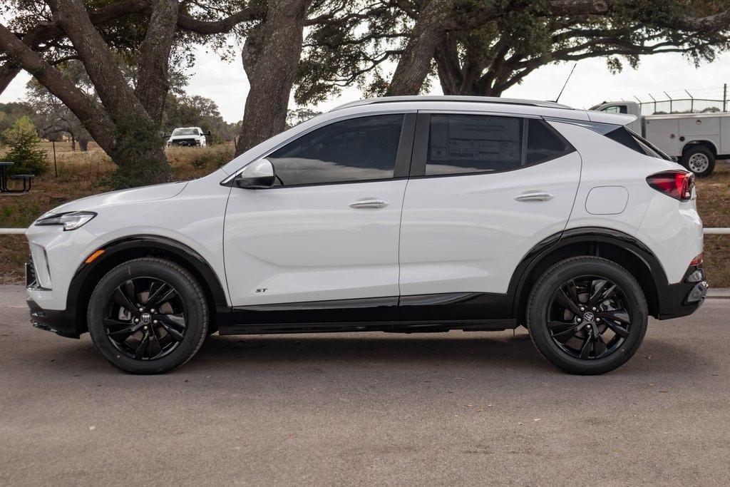 new 2025 Buick Encore GX car, priced at $29,430