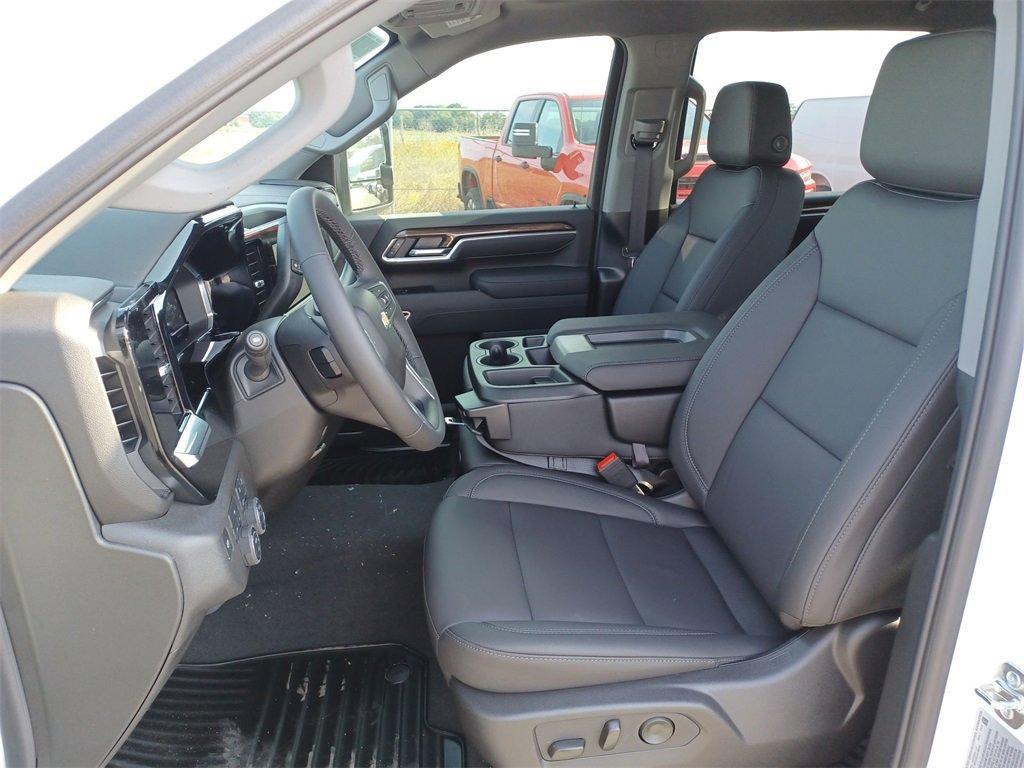 new 2025 Chevrolet Silverado 3500 car, priced at $77,630