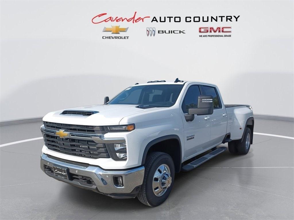 new 2025 Chevrolet Silverado 3500 car, priced at $73,130