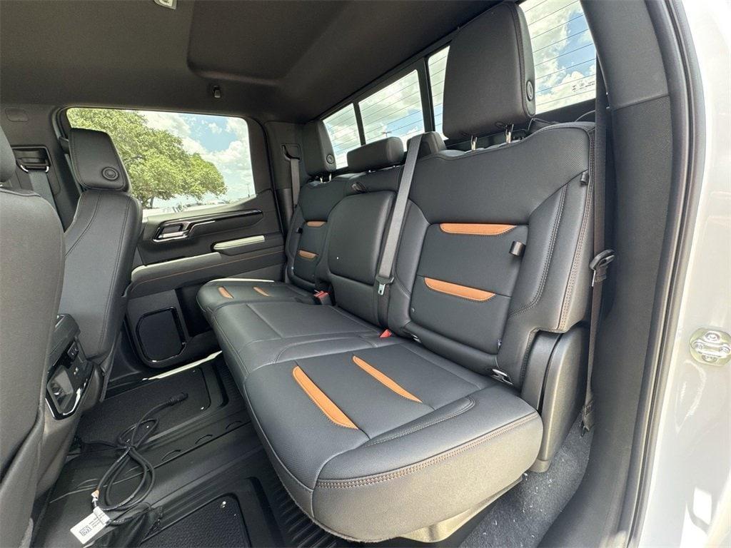 new 2025 GMC Sierra 1500 car, priced at $63,522