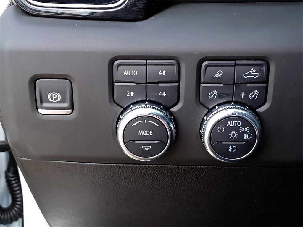 new 2025 GMC Sierra 2500 car, priced at $87,015