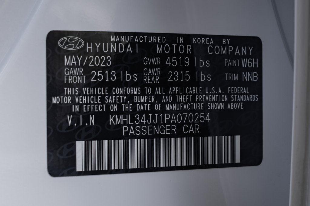 used 2023 Hyundai Sonata Hybrid car, priced at $25,104