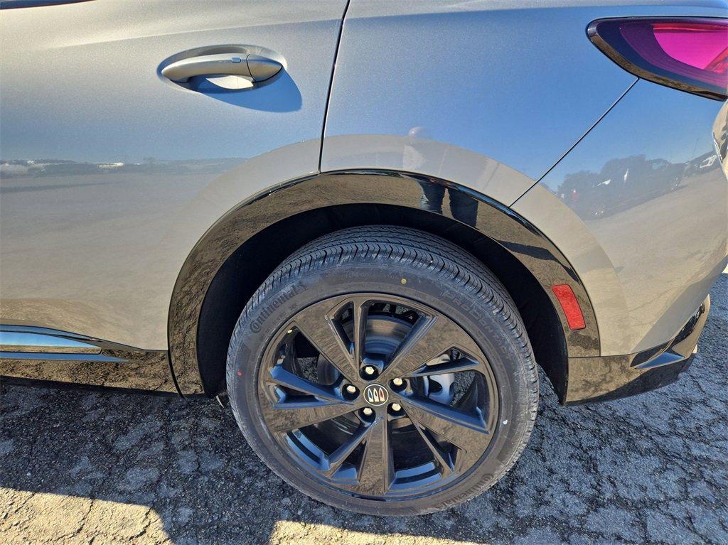 new 2025 Buick Envision car, priced at $40,599